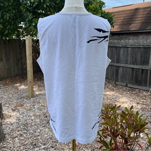 Chicos Zenergy White Flower / Zebra Print Tank - Picture 5 of 7